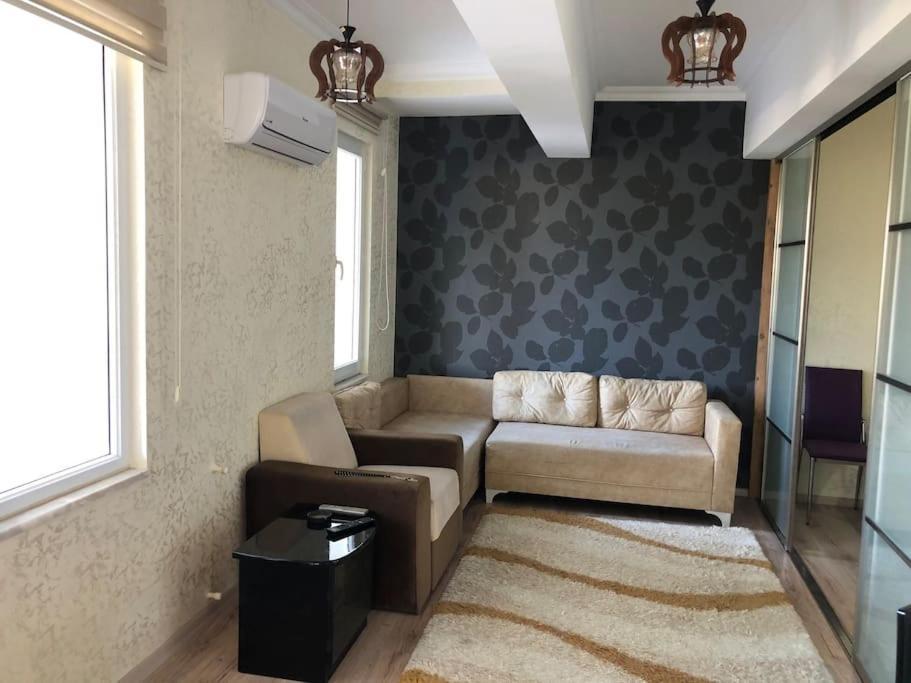 Lara Denize 900 Metre Havuzlu 1+1 Ozel Muthis Lokasyon Ev * Antalya
