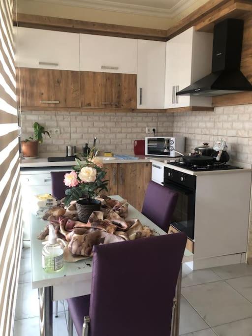 Apartment Lara Denize 900 Metre Havuzlu 1+1 Ozel Muthis Lokasyon Ev *
